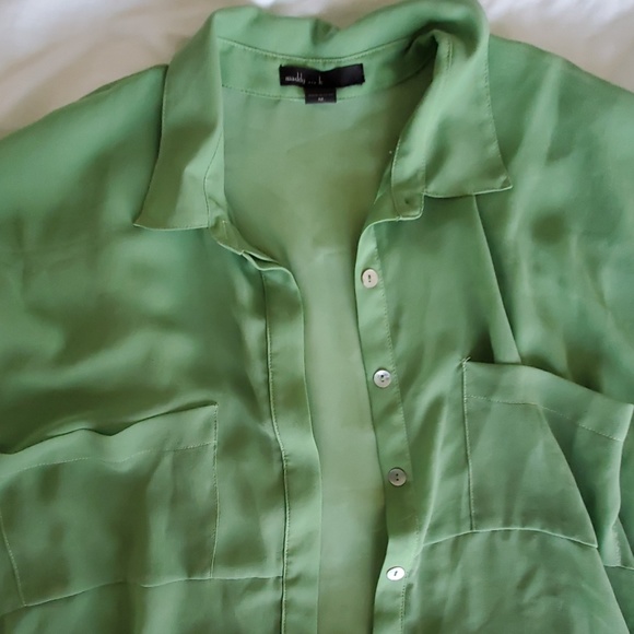 Seafoam green short sleeve blouse - Picture 2 of 4